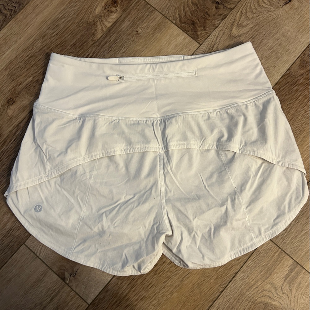 Lululemon High Rise Speed Short 4 Inch - Picture 4 of 6